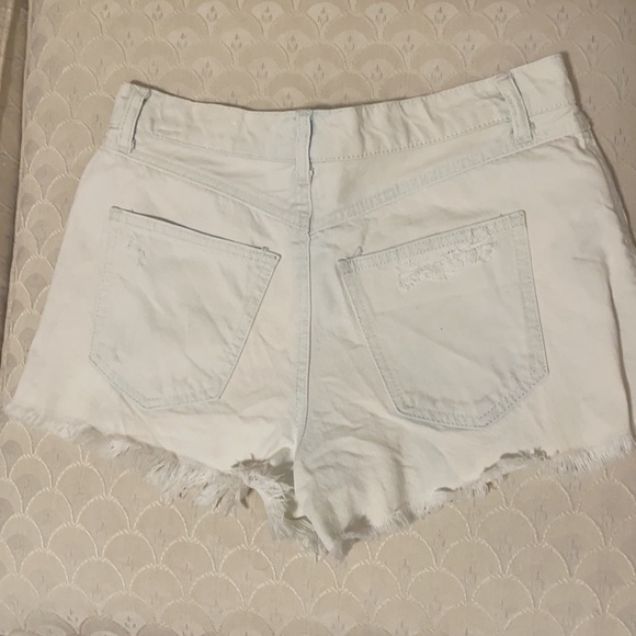 Rue 21 Jean shorts size 4 - Picture 3 of 3